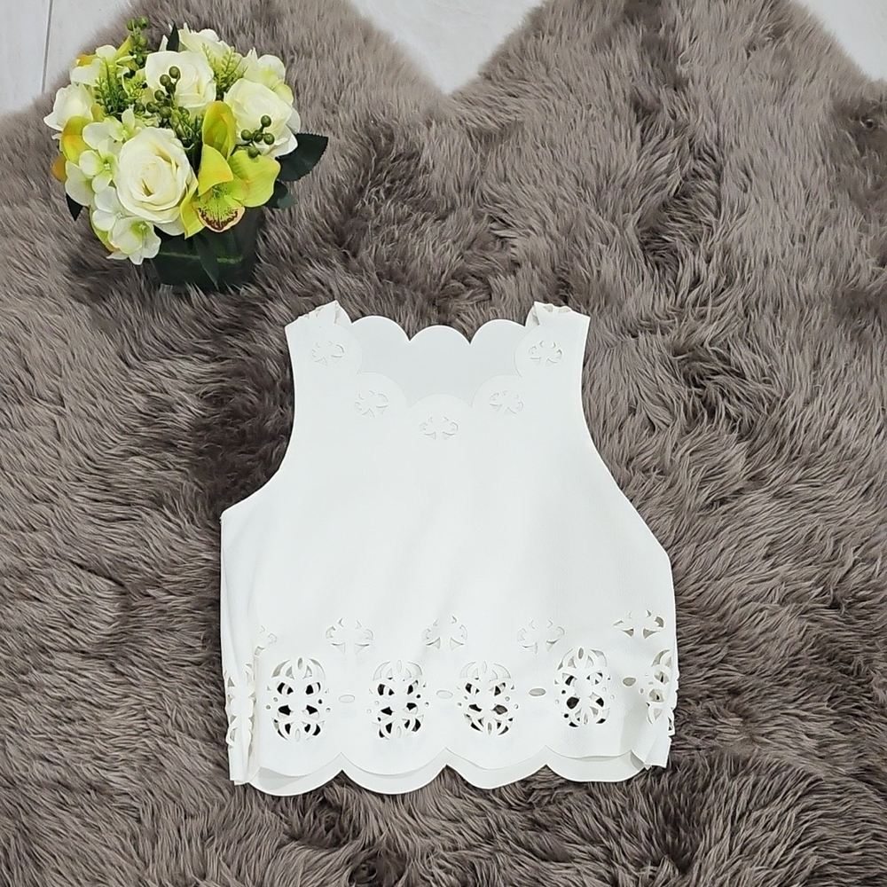 White Scalloped Sleeveless Top